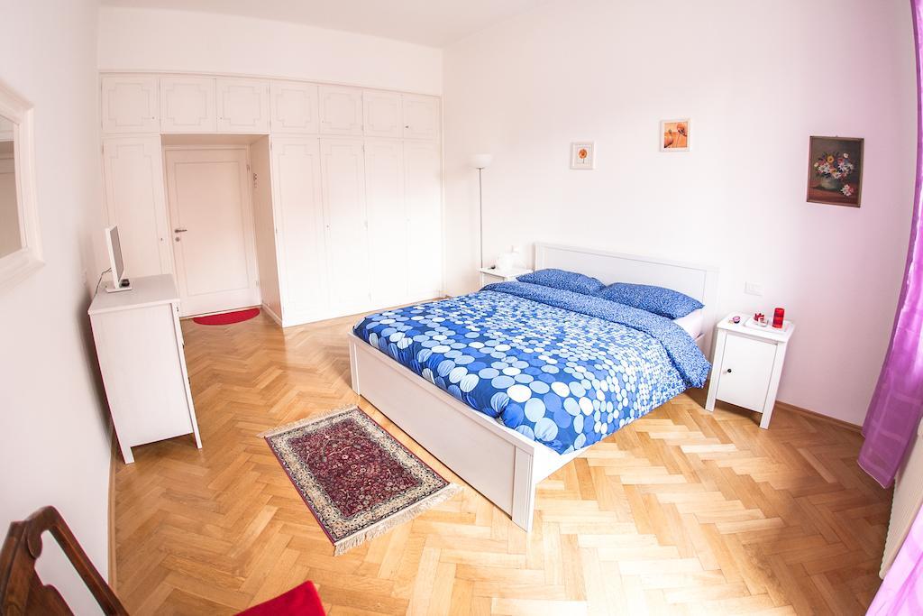 Villa Anita Rooms Bozen Chambre photo