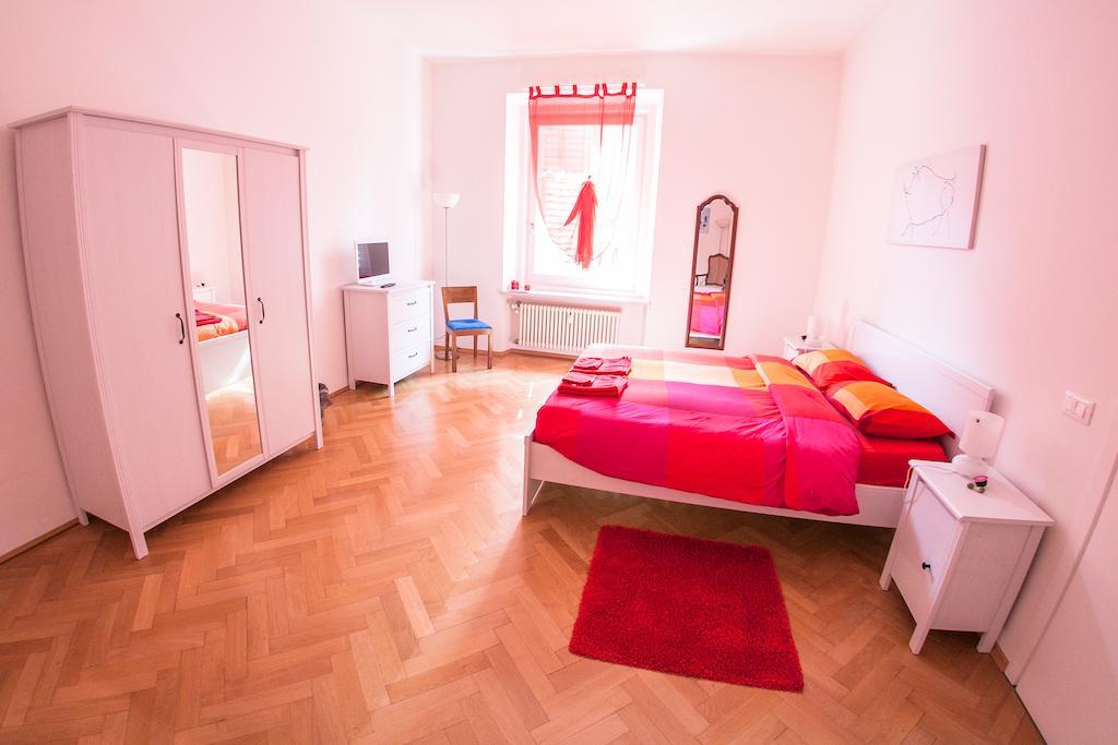 Villa Anita Rooms Bozen Chambre photo